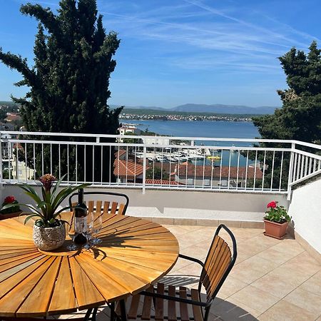 Apartments Zic Малинска Экстерьер фото