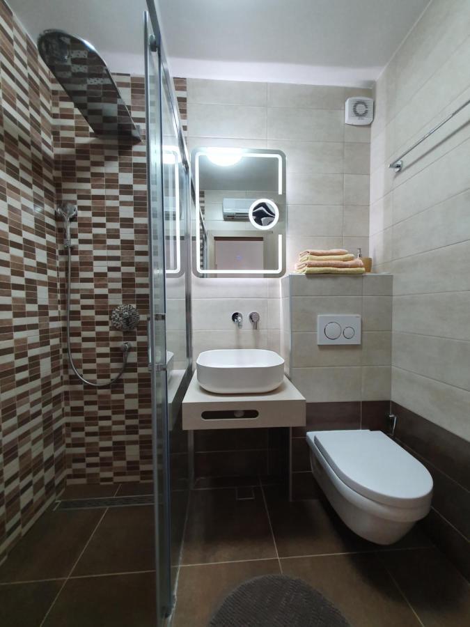 Apartments Zic Малинска Экстерьер фото