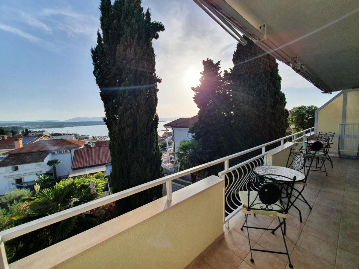 Apartments Zic Малинска Экстерьер фото