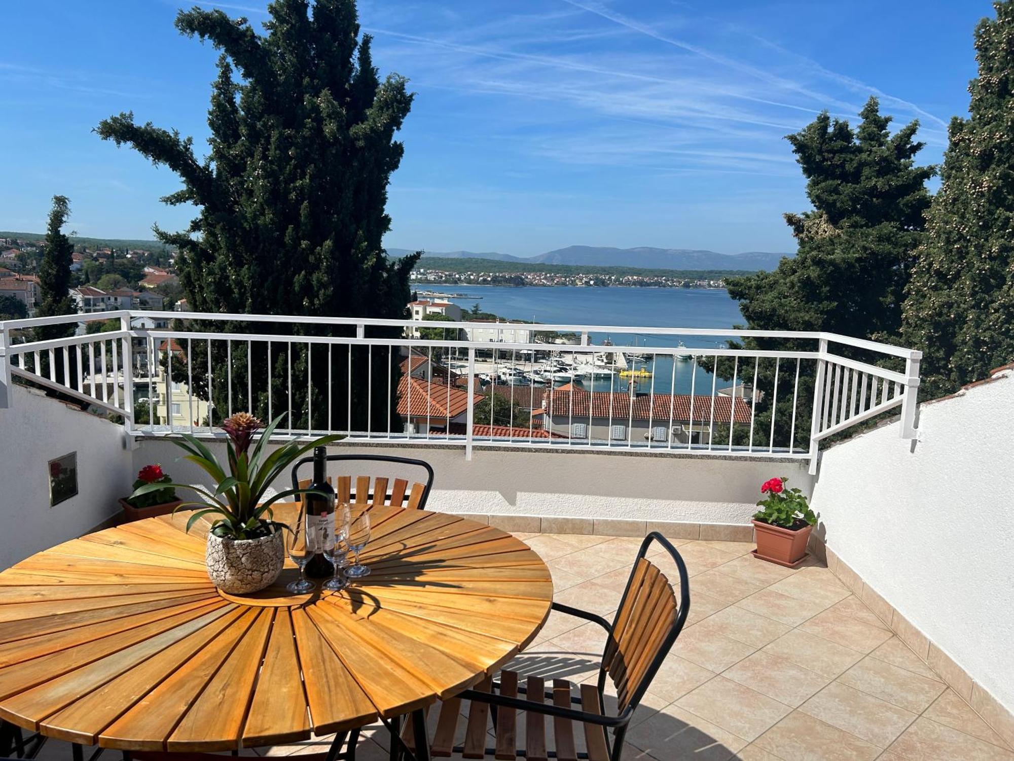 Apartments Zic Малинска Экстерьер фото